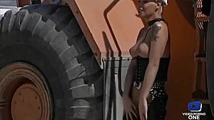 Lana Woods Arrives at Construction Site for Anal Fuck