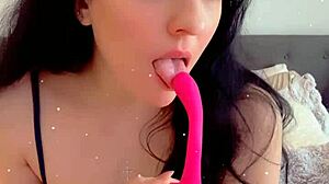 Solo girl plays with dildo and cums hard