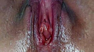 i put on my huge pussy with my vacuum pump trailer