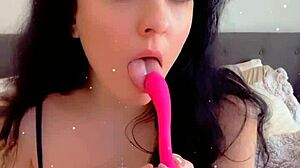 Solo girl plays with dildo and cums hard