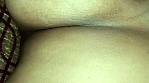 Aunt's Creamy Pussy Close-Up!