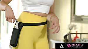 Gorgeous Masseuse Gizelle Blanco Face Fucks Her Best Friend's Wet Pussy With Cunilingus And Muff Diving