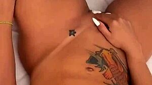 Latinas With Big Butts Playing Dirty - Sara Retali & La Paisita