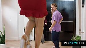 Scarlett Sage and Carlita Ray star in swingers foursome