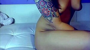 Super Hot Russian GF Fucks Her Pussy Hard In HD