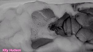 I play with my toy in the bath