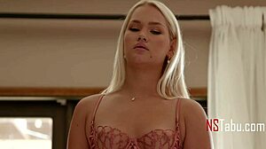 Asian Stepsis Overwhelmed by Deep Cunilingus Passion