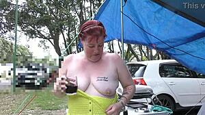 Trashy Kiwi Milf Displays in Public Park