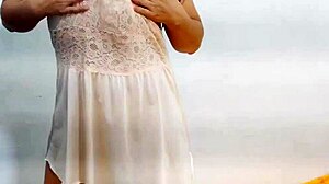 طبوني مبغاش يبرد عليا تيسخن ليا نهار كامل!