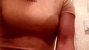 black girl shows her ass in the bathroom casually