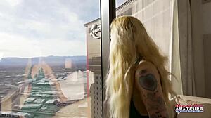 Tattooed blonde Cindy Crawford banged and eats cum group