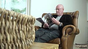 old man fingers teen babe's pussy first time, she screams in orgasm