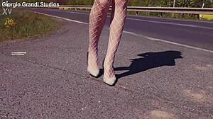 kitty li in rough 6-on-1 bbc gangbang