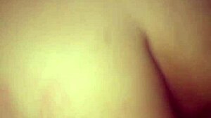 Cogiendo a mi esposa le encanta la verga