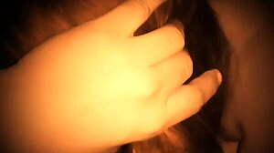 Mi amante le encanta mi verga lo disfruta mientras su esposo trabaja