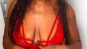 Keisha Minaj Sucks Stepbrother's Big Black Cock