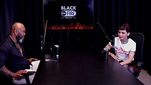 tem os caninos por ser f� de vampiros gravou com casais tem uma rede de apoio com os seguidores e o cara que broxou e meteu mole - annie clementine watch on sheer red