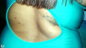 Ganhou mais uma calça e body novos - trying on lycra.