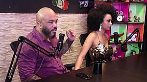 I love the sensual moments with lady snow in this cast