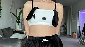 staryuki put together a fun compilation of her sexy dance moves in the first edition