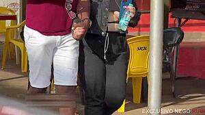 पुता मास्क लगाकर पति को न पहचानने देती चूत में बड़ा लंड सहते हुए।