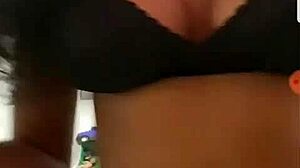 watch this latina girl masturbating all alone?