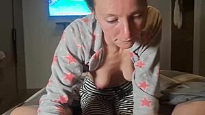 Hey, she's taking that dick deep in her mouth for a sloppy mouthful of cum.