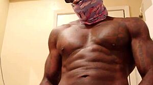 Hallelujah Johnson worships huge BBC with dirty talk and domination intensity