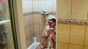 Chubby BBW Solo Fetish Washing Wet Pussy In Shower