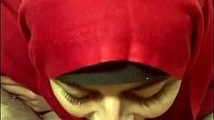 mia niqab in lingerie shakes her ass while using a dildo solo in this homemade compilation.