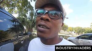 Latina Beauty's Public Mall Adventures In Florida