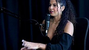 Sweet Karolzinha says, 'I don't do anal, but I love foreplay and sucking,' then dances sensually after trail sex