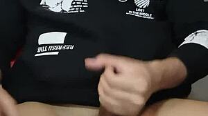 Amateur Guy Watching Chaturbate While Moaning Until Shaking Orgasm - 4k