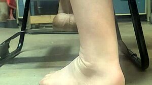 big hankeys dildo bounces on sex chair