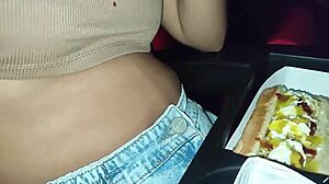 Tinder Date Gets Wet Blowjob And Missionary Fucking In Motel