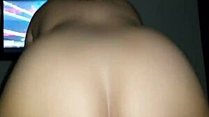 beatriz vqz has a quickie fuck with the big booty latina.