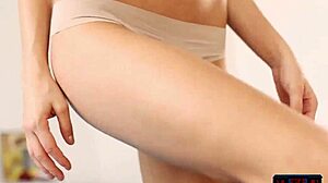 My Wife Left, I Took Advantage of the Provocative Maid