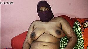 Big Ass Indian Stepmom, Did You Expect This Fuck With Cum In Pussy From Stepson?