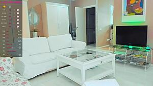 that's some amazing boobs on her while she fingers herself 😍