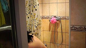 I INSTALLED A HIDDEN CAMERA IN THE SHOWER OF MY GIRLFRIEND AND SEE HOW SHE WASHES FETISH VOYEUR