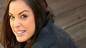 Palatable teen rubs her lascivious twat eagerly