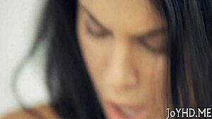 Talented guy specifically bonks a hot teen girl.