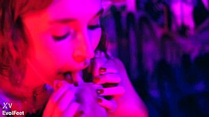 I crave worshipping Bia Roman and Sam Quinn's sexy feet intensely