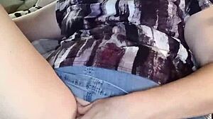 Sexy Mature Masturbates To Orgasm