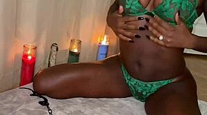 Does this horny black model ride dick and dildo?