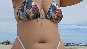 Beach Flashing To Attract Married Men For Fucking