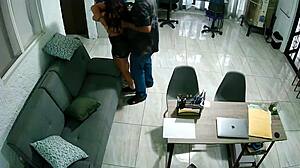 Me cogio mi maestro de cuando estaba en la escuela y ya esta viejo camara 2