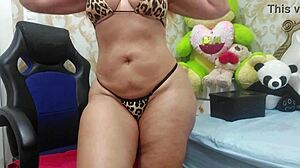 BBW Big Ass Twerk Mein Sensual Dance.