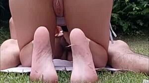 meu vizinho veio me comer bem gostoso enquanto meu marido trabalhava