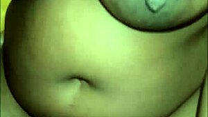 sexy milf, join me in the bath?